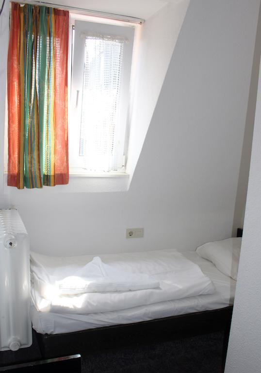 City Hotel Meesenburg Würzburg Zimmer foto